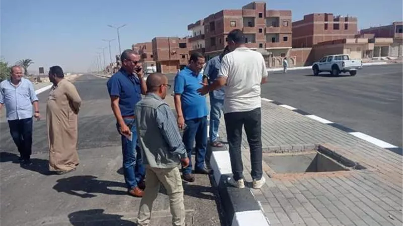 رئيس مركز ومدينة طور سيناء الجديد يتفقد احياء المدينة والقري التابعة