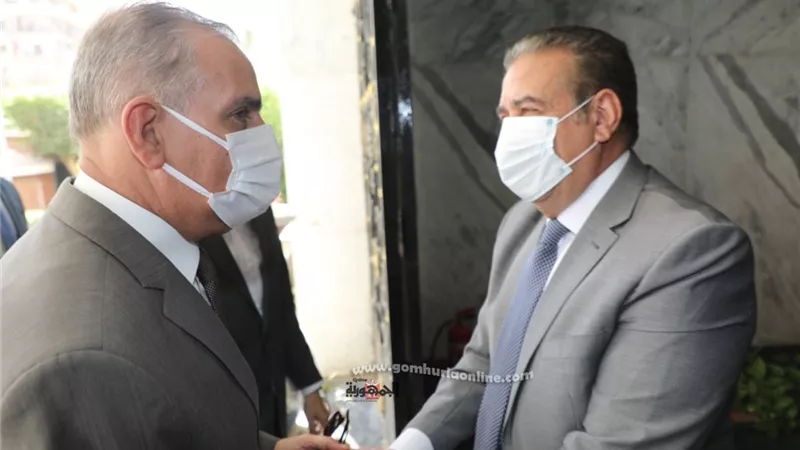 محافظا المنوفية وكفر الشيخ يتابعان الحالة الصحية لأعضاء فريق كرة السرعة بمستشفى الجامعة