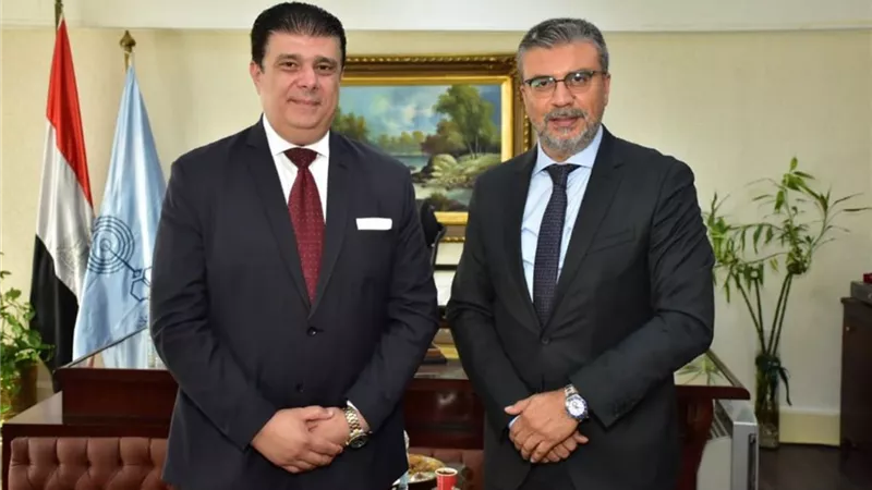 بروتوكول تعاون بين الوطنية للاعلام واتحاد الإذاعات الإسلامية لإنتاج وتبادل البرامج التليفزيونية