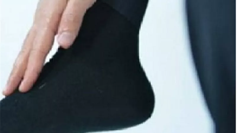هل يجوز المسح على الجورب الشفاف؟ .. دار الإفتاء تجيب