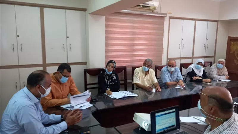 وكيل وزارة التربية والتعليم بالسويس يترأس اللقاء التعريفي الأول للجنة التنمية المهنية المستدامة