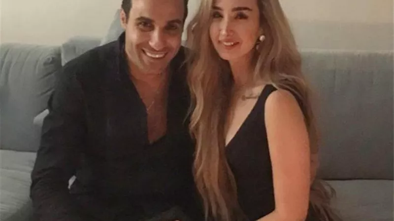سجال ساخر من هنا الزاهد واحمد فهمى يثير الجدل