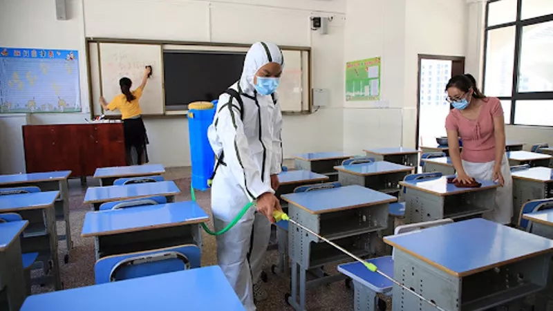 إغلاق المدارس في مدن جنوب الصين بسبب كورونا