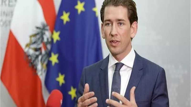 المستشار النمساوي: لن نستقبل أي لاجئ جديد من أفغانستان