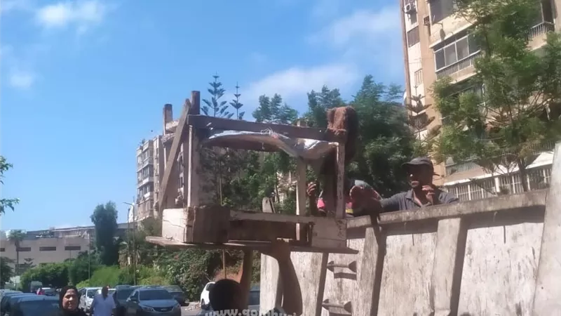 حملة ازالة مكبرة بحى شرق
