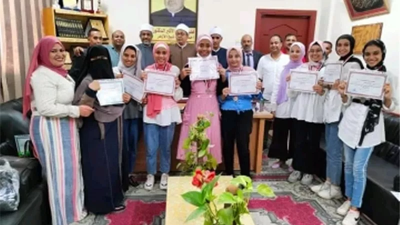 الأقصر الأزهرية تكرم فريق كرة السلة الفائز بالمركز الثاني على مستوى الجمهورية