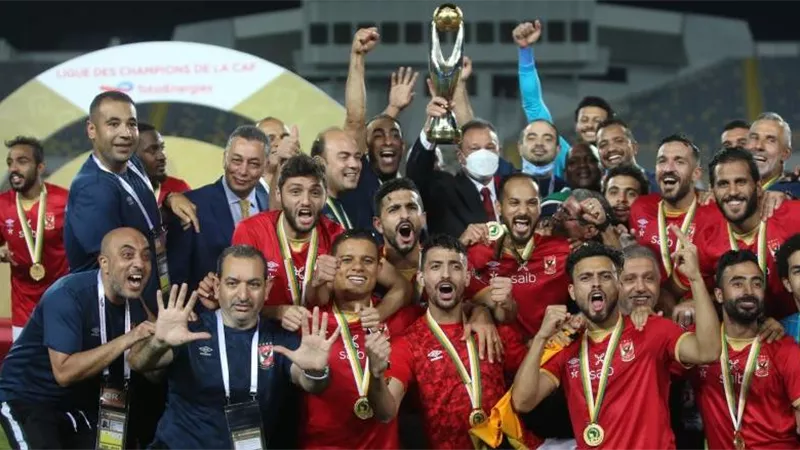شاهد استعدادات النادى الأهلى بـ 