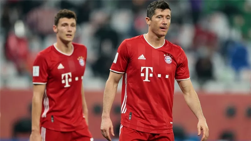 ليفاندوفسكى أساسياً.. التشكيل الاساسى لبايرن ميونخ أمام برشلونة فى دورى الأبطال