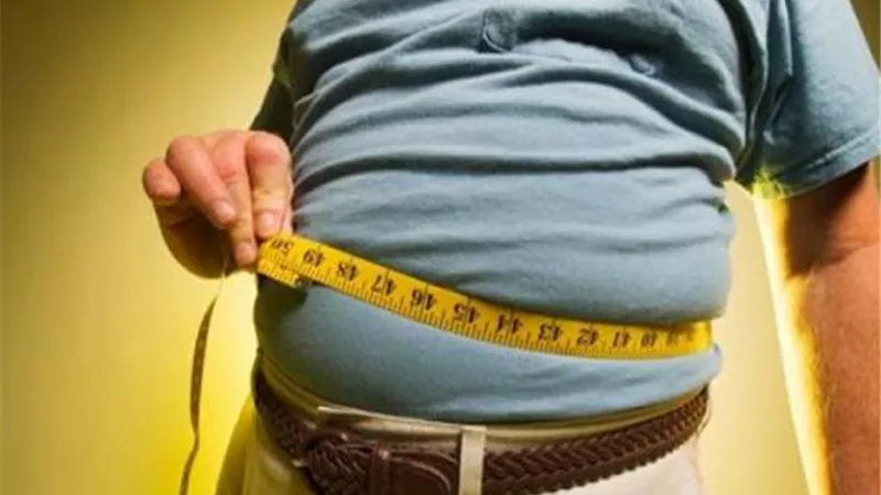 بالفيديو.. استشاري: 34 كورسًا علاجيًا لمرض السمنة تصلح لكل الأعمار