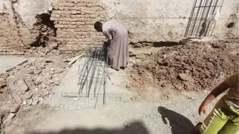 رصد وإزالة حالة بناء بدون ترخيص بأرمنت جنوب غرب الأقصر