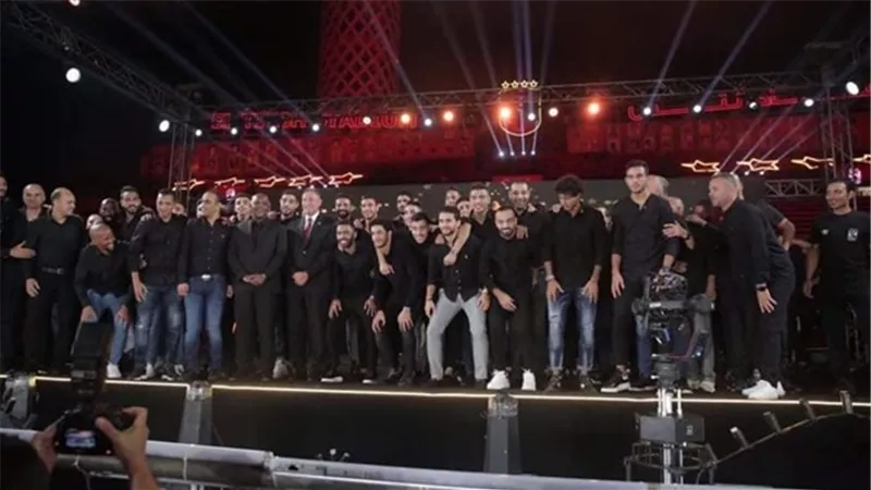محمد فاروق: احتفالية الاهلى عظيمة.. والمارد الأحمر لا يشبع من البطولات
