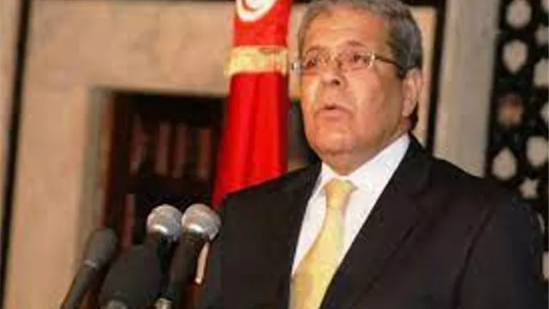 وزير خارجية تونس يرد على 