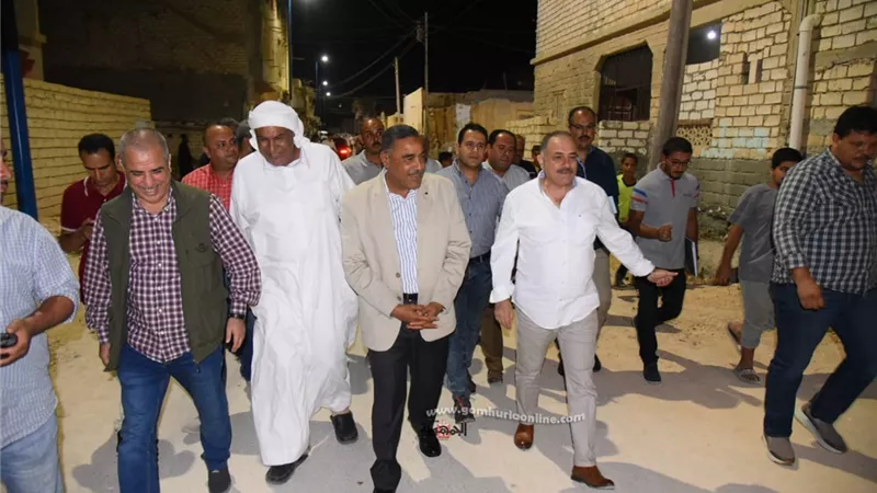 محافظ مطروح يواصل جولاته الميدانية لتفقد المشروعات التنموية
