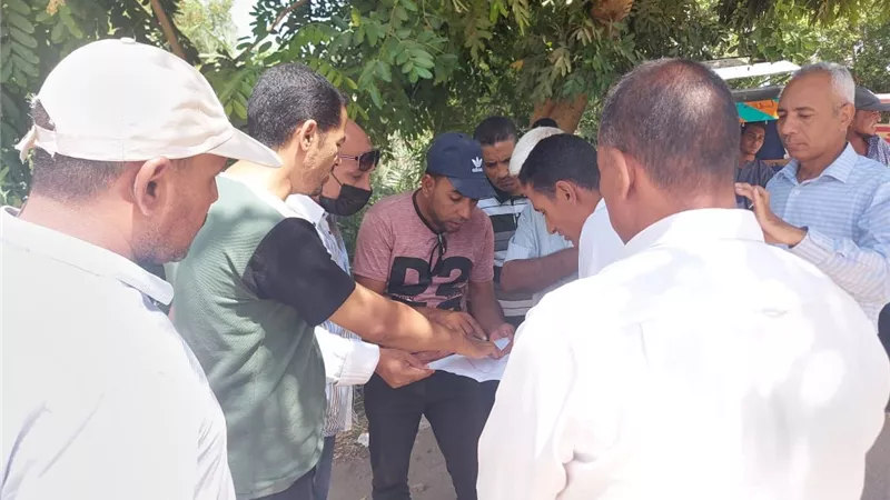 إنشاء كوبري بمدخل نجع غريب بالكيمان جنوب الأقصر وتوسعة مدخل القرية