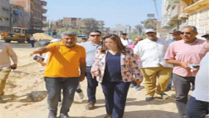 شوارع قري كفر سعد بدمياط.. خلايا نحل لإنجاز الأعمال
