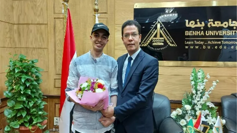 الجيزاوي يستقبل عبد الرحمن عرام المتحدث الرسمي لأصحاب الهمم بجامعة بنها