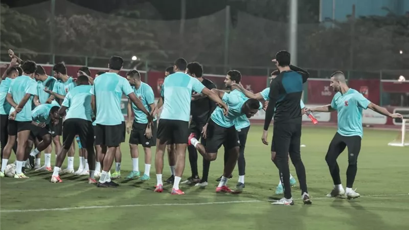 تدريبات بدنية متنوعة للاعبين فى مران الأهلى اليوم