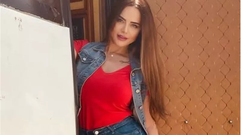 بالكاجوال .. رانيا ملاح تتألق بإطلالة مميزة عبر إنستجرام