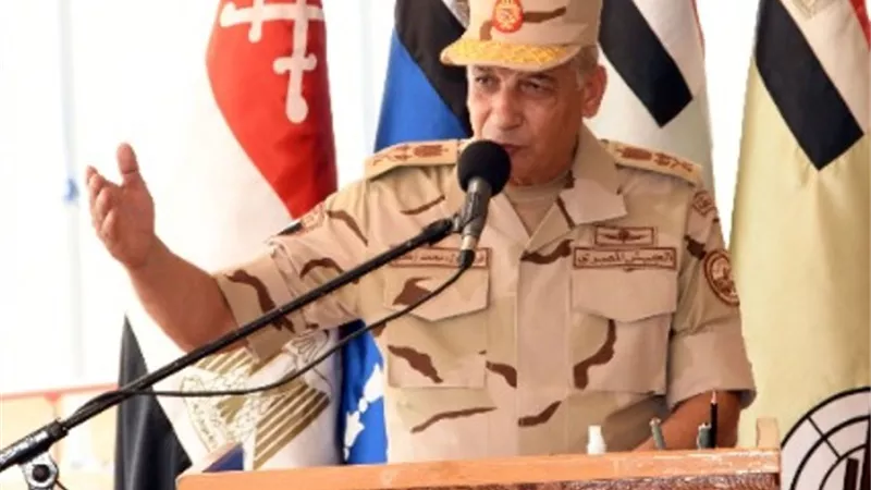 وزير الدفاع يشهد تنفيذ المرحلة الختامية لفاعليات التدريب المشترك 