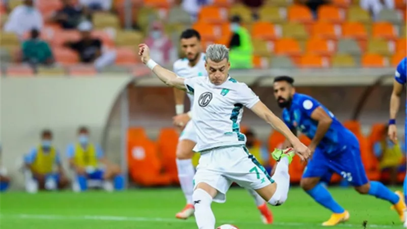 الأهلى يتعادل مع الفتح .. صـــور