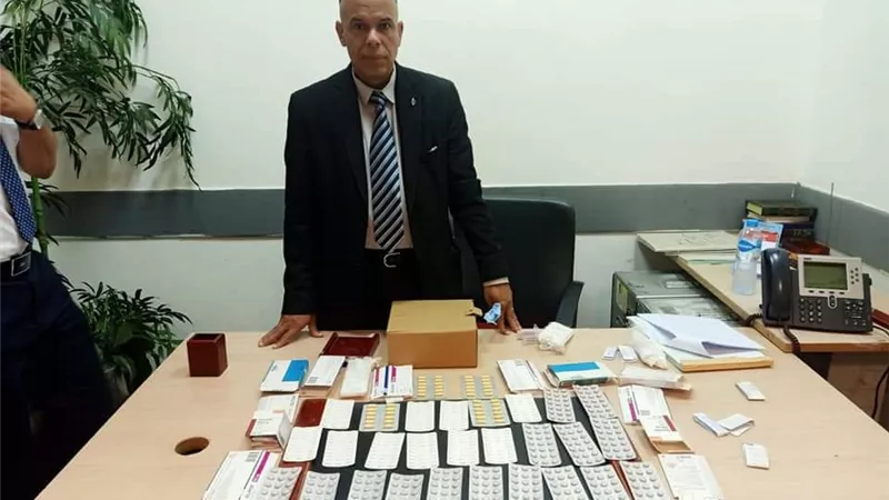 جمارك المطار تحبط تهريب ادوية ومخدرات مع راكبين قادمين من تركيا وامريكا