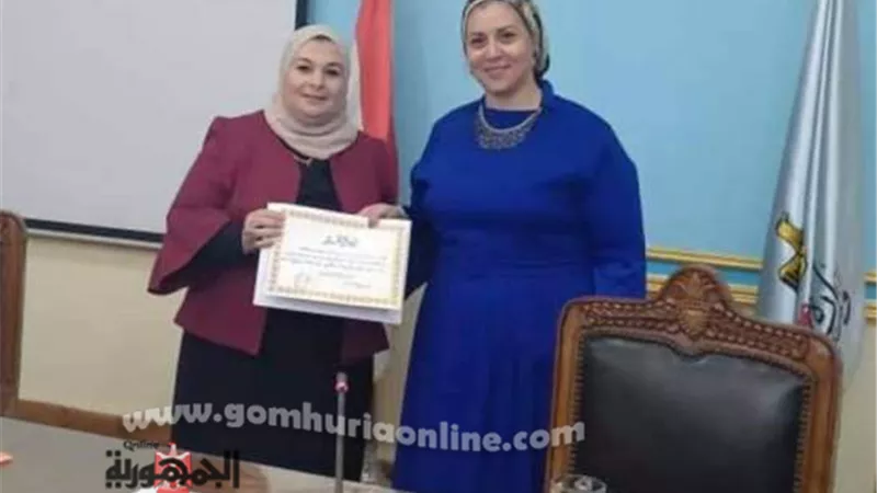 تكريم مدير المدارس الرسمية بالمنوفية على الجهد المبذول والأداء المتميز