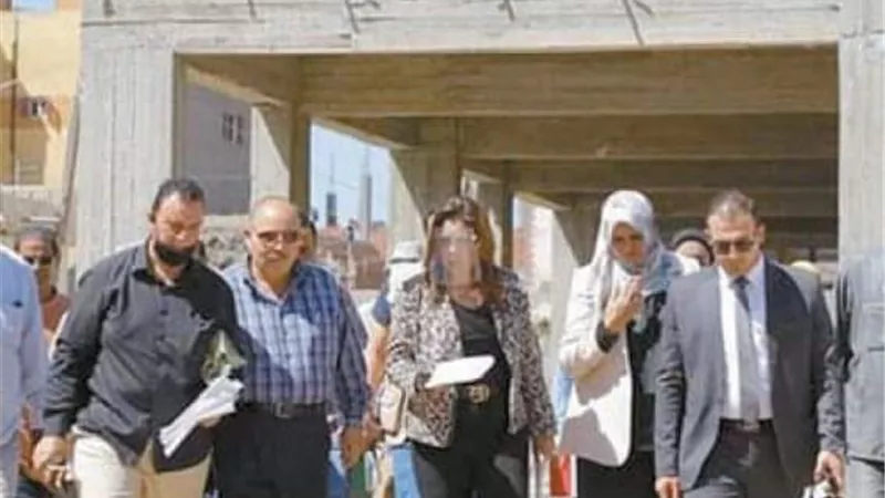 محافظ دمياط تتفقد مشروعات مبادرة حياة كريمة بقريتي العباسية وكفر شحاتة