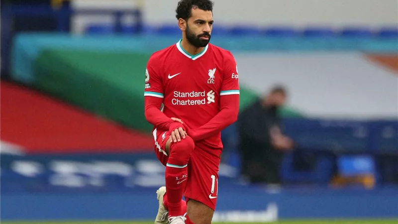 حقيقة سحب شارة كابتن المنتخب من محمد صلاح