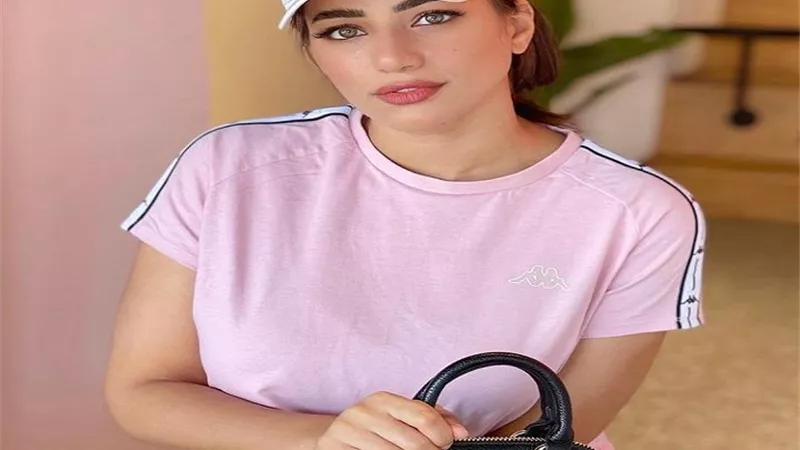 هايدى موسى تجذب أنظار متابعيها فى أحدث إطلالتها
