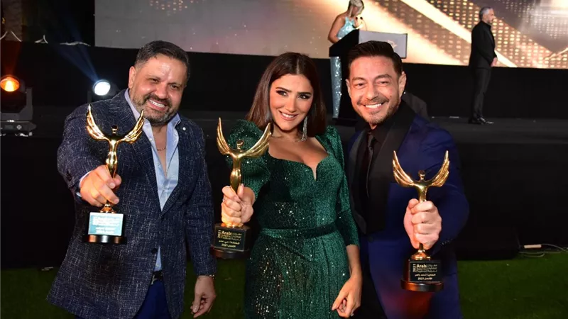 تكريم نجوم الفن والإعلام في الدورة الـ ١٢ لمهرجان الفضائيات العربية.. صور