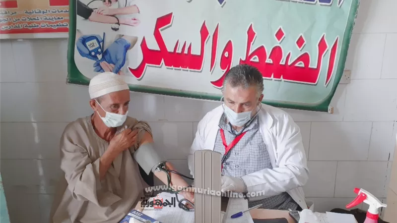 الكشف الطبي على ١٥٠٠ مريض بالقافلة الطبية بقرية منشأة صدقي بأبوكبير