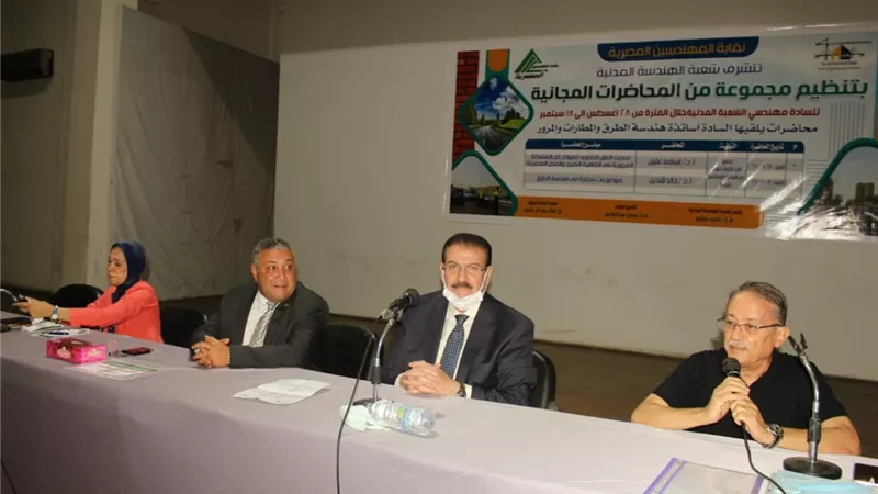 نقيب المهندسين: شبكة الطرق الحديثة عبقرية.. وفخر لكل المصريين.. وعقيل يكشف سر التخلص من مترو مصر الجديدة