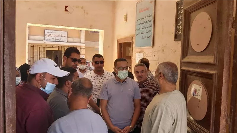 لجنة شؤون القرى ببني سويف تواصل تفتيشها على الخدمات والمصالح