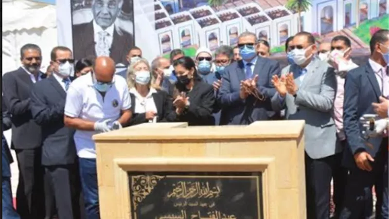 وزيرالقوي العاملة ومحافظ الشرقية ورئيس النساجون يشهدون إحتفالية وضع حجر أساس مسجد فريد خميس