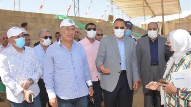 محافظ الشرقية يتفقد أرض الفروسية بطريق القاهرة - بلبيس