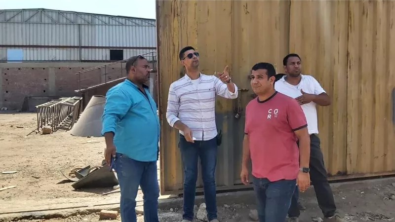 نائب محافظ القليوبية يتابع ازالة حالات البناء المخالفة بقليوب