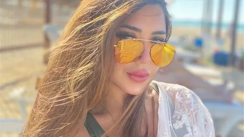 بالأبيض.. سارة سلامه تجذب الأنظار عبر إنستجرام