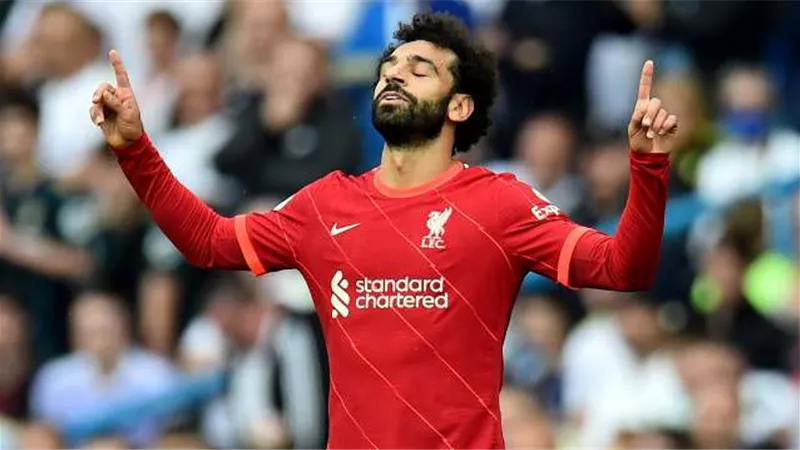 مدرب إنتر ميلانو يوجه رسالة مؤثره لـ محمد صلاح