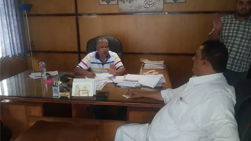 «المصريين الأحرار» يبحث مطالب أهالي مطروح من الكهرباء