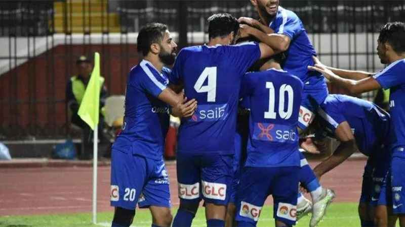 شاهد.. سموحة يعلن تعاقده مع نجم الزمالك