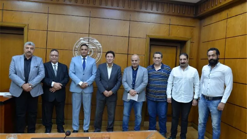 قوافل بيطرية بقرى شربين ضمن 