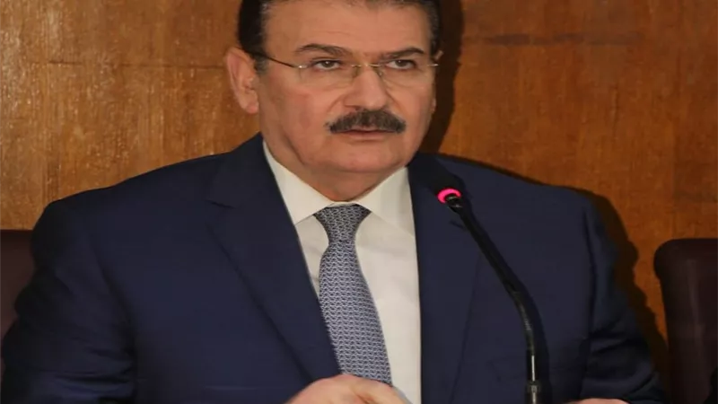 نقيب المهندسين يشارك في تشييع جنازة المشير طنطاوي