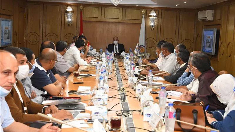 3 مليار جنيه لتطوير لترفيق المنطقتين الصناعتين بقنا