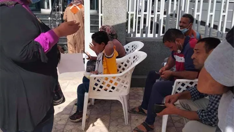 حملة تثقيف صحي للمترددين علي فرع البنك الاهلي بمطروح