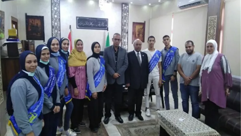 وكيل التعليم بالقليوبية يُكرم الفائزين فى مسابقة دورى المكاتب التنفيذية