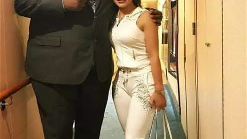 سوزان نجم الدين تنفى زواجها