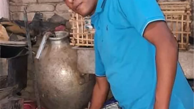 ضبط 120 كجم طحينة وإعدام أغذية ومشروبات فاسدة في جنوب سيناء ..صور