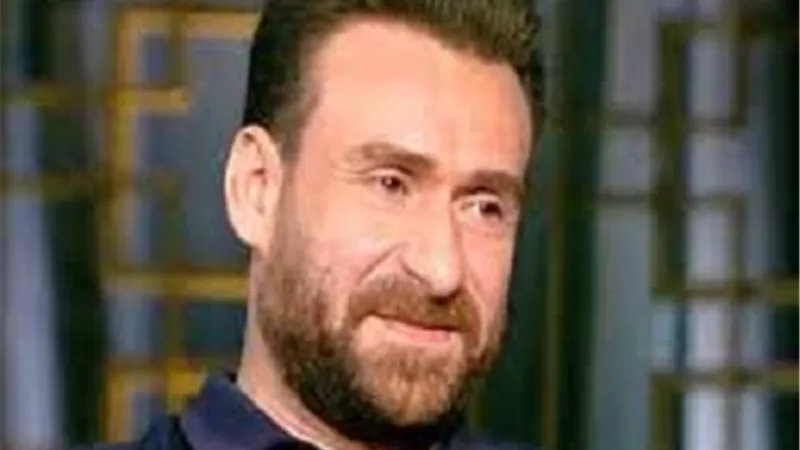 كان بين الحياة والموت.. زوجة الفنان نضال الشافعي تكشف آخر تطورات حالته الصحية