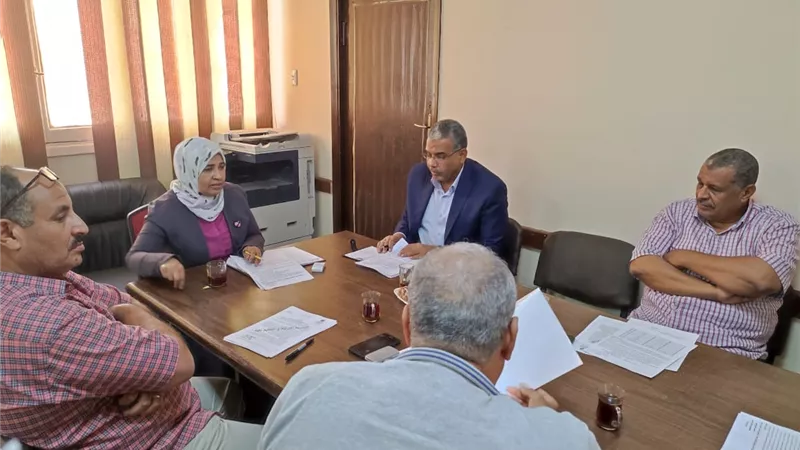 تعليم قنا تناقش سد العجز فى أعضاء هيئة التدريس