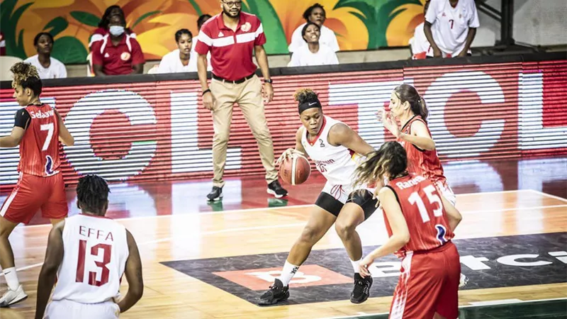 منتخب سيدات السلة يخسر أمام الكاميرون ويلعب على المراكز الترتيبية.. صور